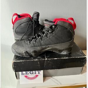 Nike Air Jordan 9 Retro Bred 302370-004 Men’s US 8 SneakerCon Authenticated -Box